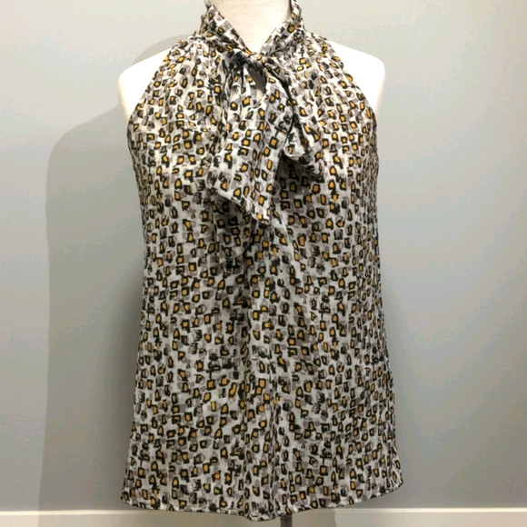 Chiffon sleeveless blouse - Picture 2 of 4